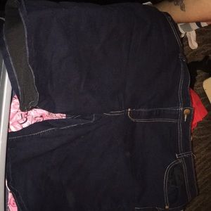 D.jeans shorts size 22